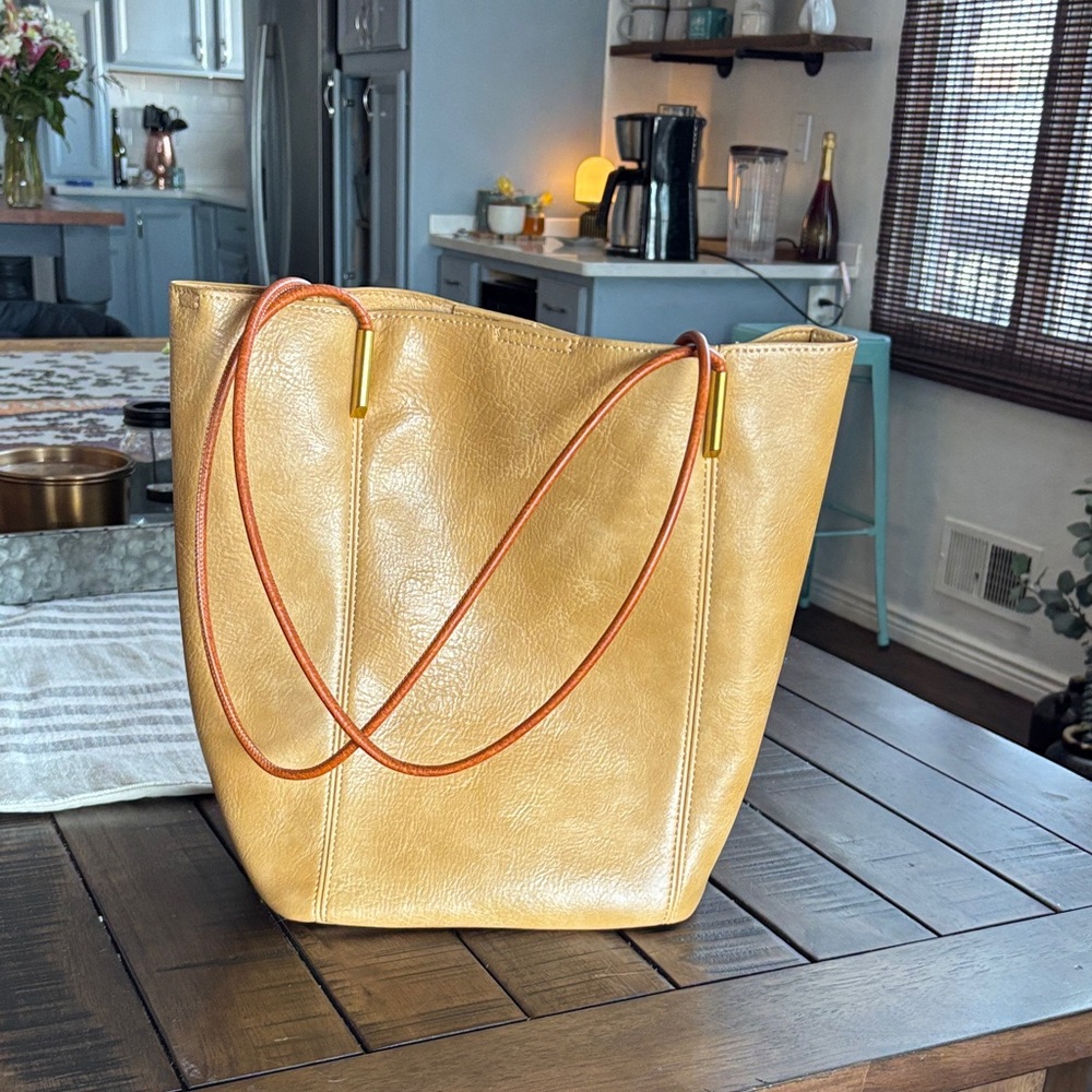 Antik Kraft Metallic Gold Tote with Brown Straps